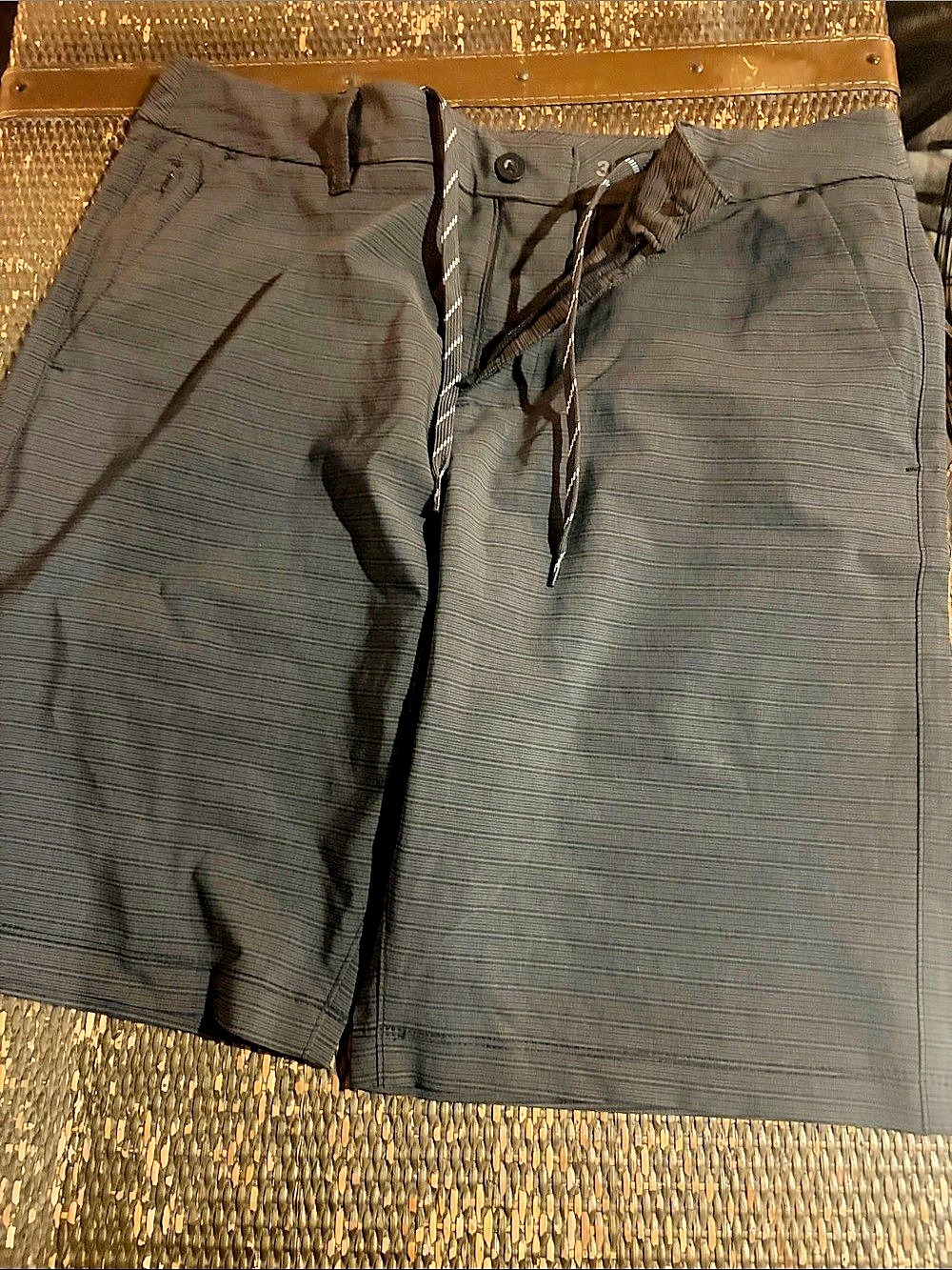 Hang Ten Men's Striped Flat Front Shorts Waist 34
